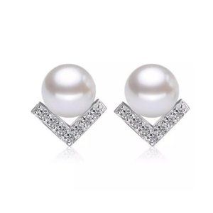 NEW Sterling Silver PEARL Shevron Earrings